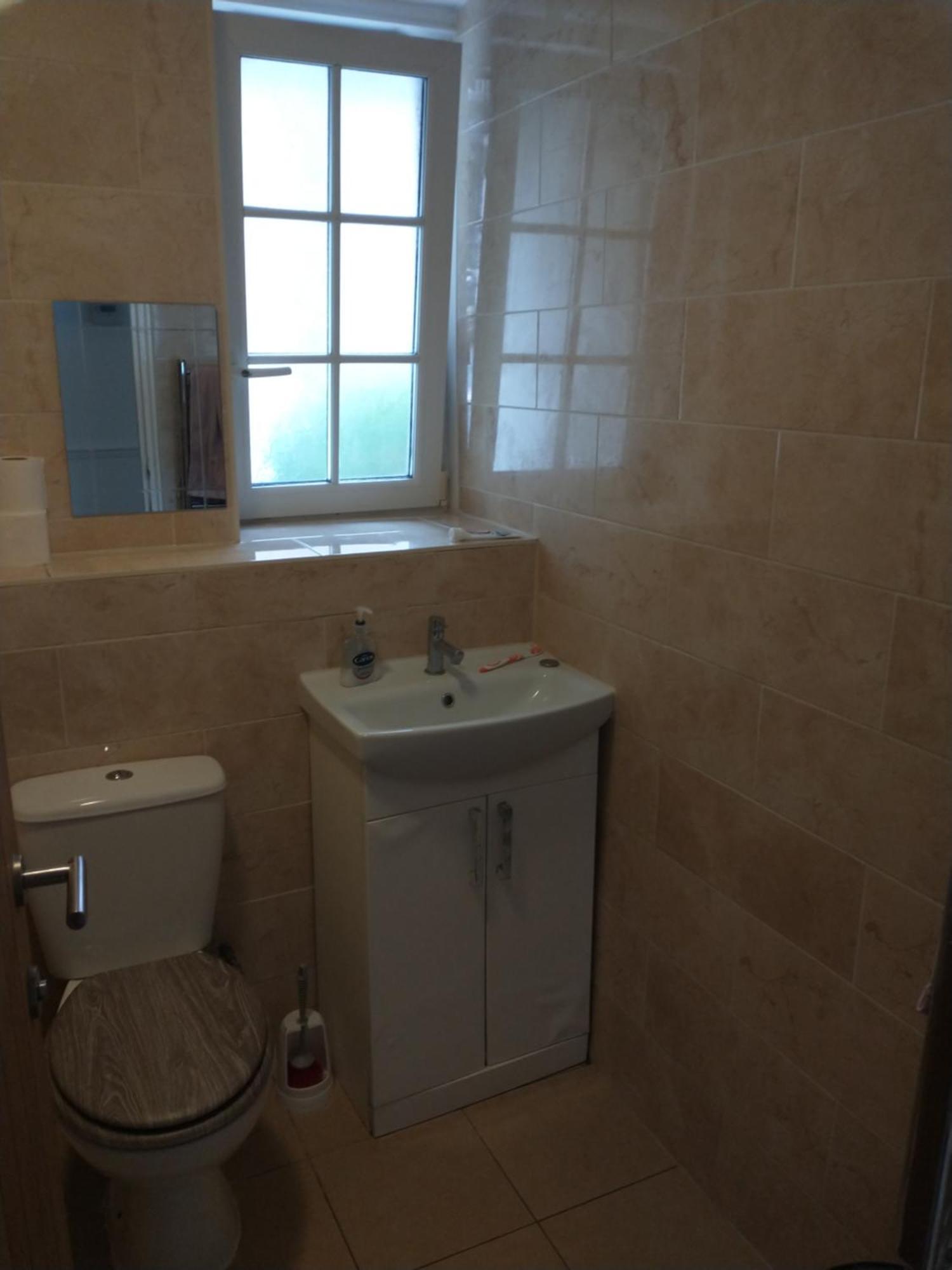 Alloggio in famiglia Large Double Bedroom In Bow E3 *
